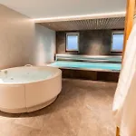 Veluwe Met Prive Binnenzwembad & Sauna | 8 Personen Willa *