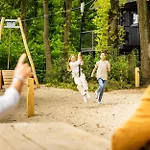 Veluwe Met Prive Binnenzwembad & Sauna | 8 Personen Wekerom