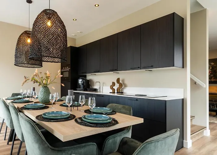 Veluwe Met Privé Binnenzwembad&sauna | 8 Personen Villa Wekerom