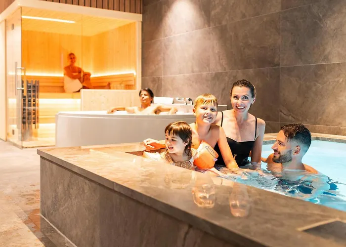 Villa Veluwe Met Privé Binnenzwembad&sauna | 8 Personen Wekerom