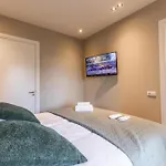 Veluwe Met Prive Binnenzwembad & Sauna | 8 Personen