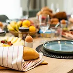 Вилла Veluwe Met Prive Binnenzwembad & Sauna | 8 Personen Wekerom