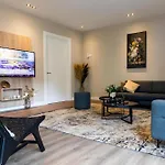 Veluwe Met Prive Binnenzwembad & Sauna | 8 Personen Wekerom