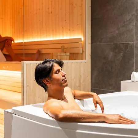 Veluwe Met Privé Binnenzwembad&sauna | 8 Personen Villa *