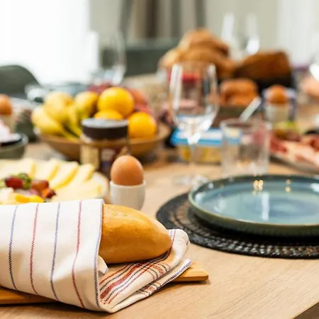 Villa Veluwe Met Privé Binnenzwembad&sauna | 8 Personen Wekerom